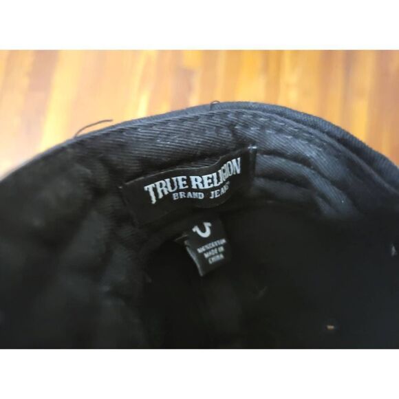 True Religion Black Mens Adjustable Hat in excellent condition. - Picture 3 of 5